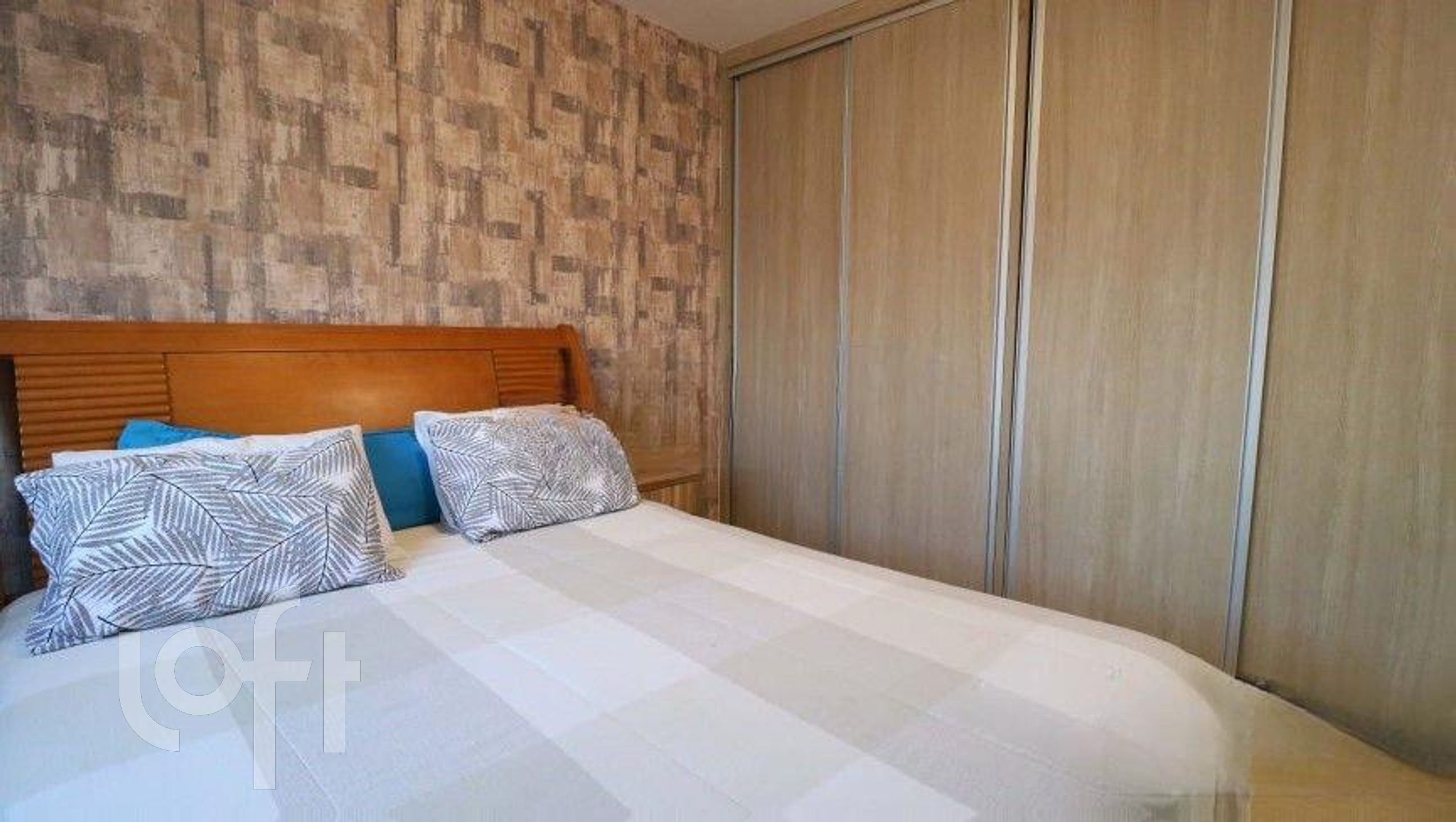 Apartamento à venda com 2 quartos, 77m² - Foto 11