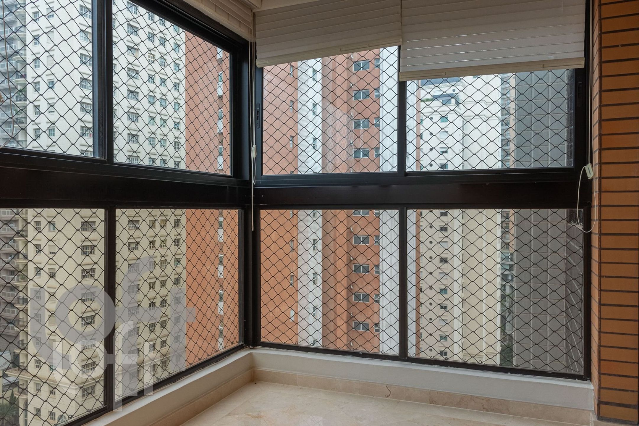 Apartamento à venda com 3 quartos, 127m² - Foto 17