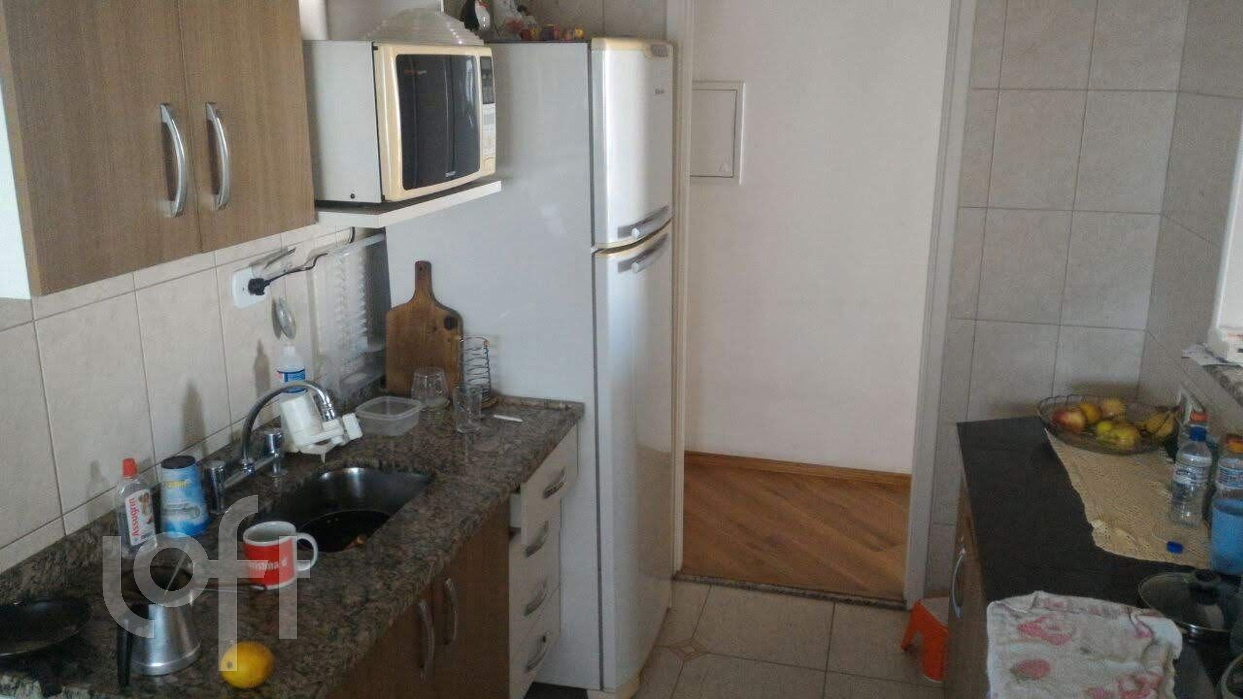 Apartamento à venda com 3 quartos, 78m² - Foto 2