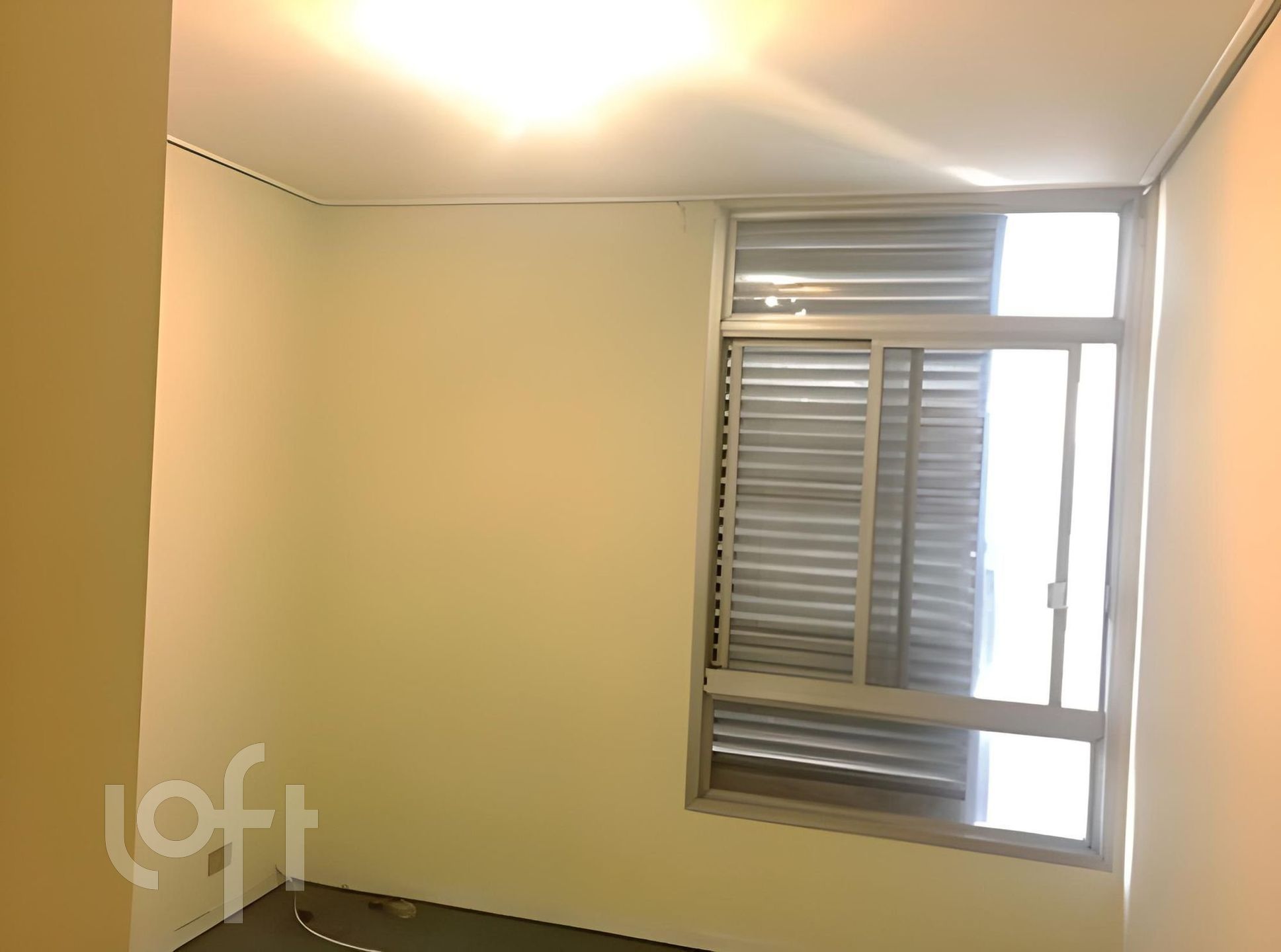 Apartamento à venda com 3 quartos, 70m² - Foto 2