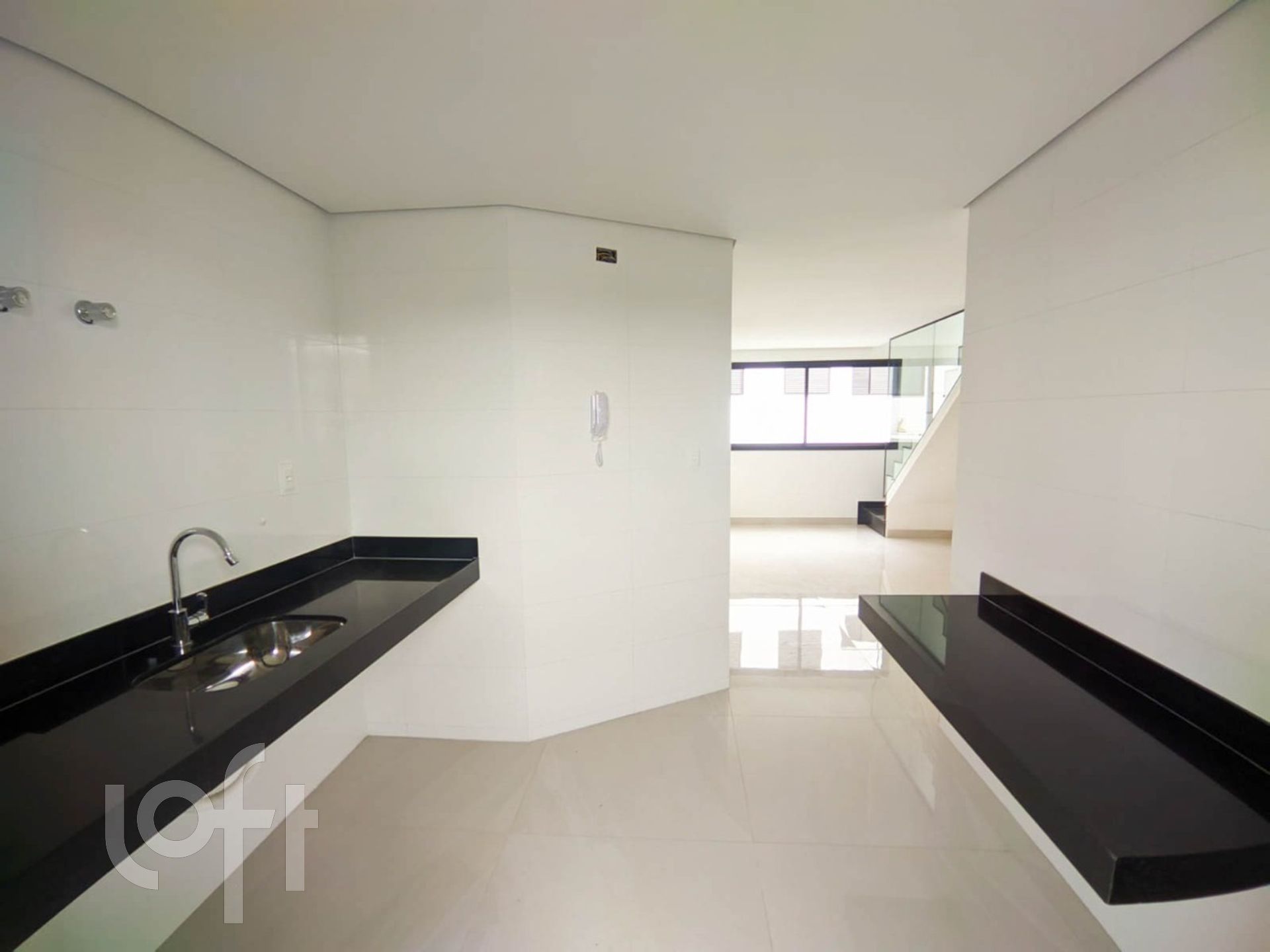 Apartamento à venda com 3 quartos, 157m² - Foto 10