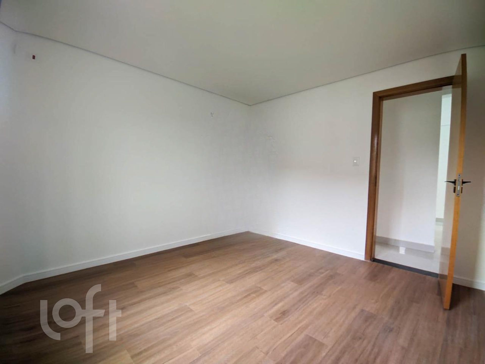 Apartamento à venda com 3 quartos, 157m² - Foto 9