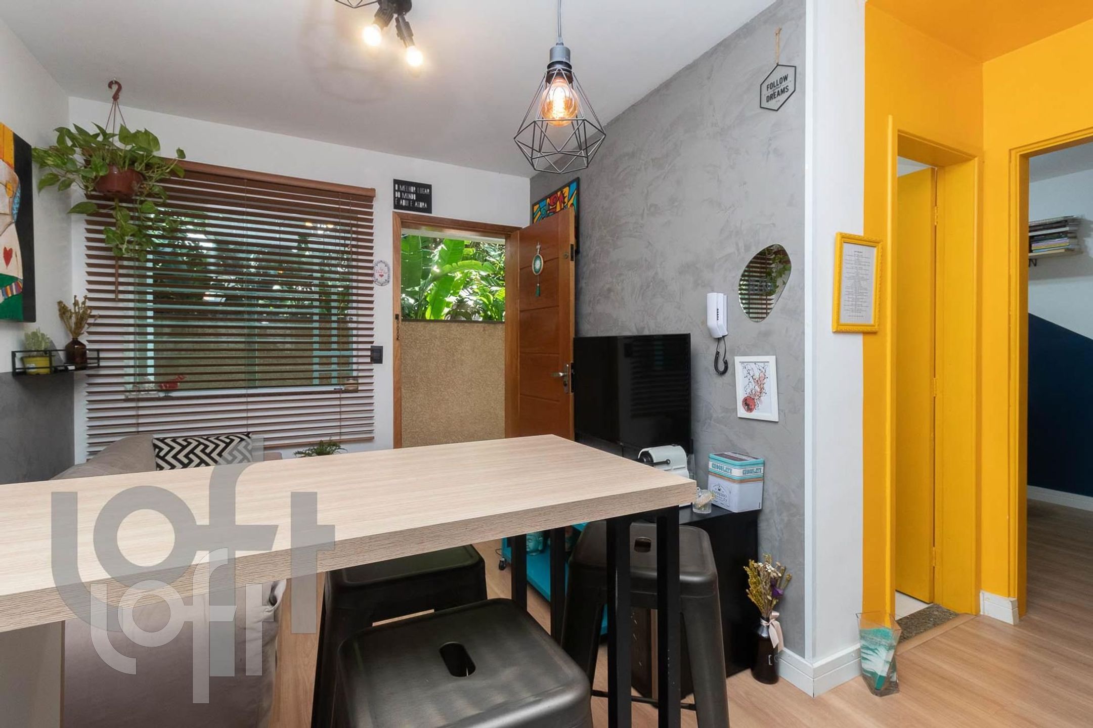 Apartamento à venda com 2 quartos, 40m² - Foto 17