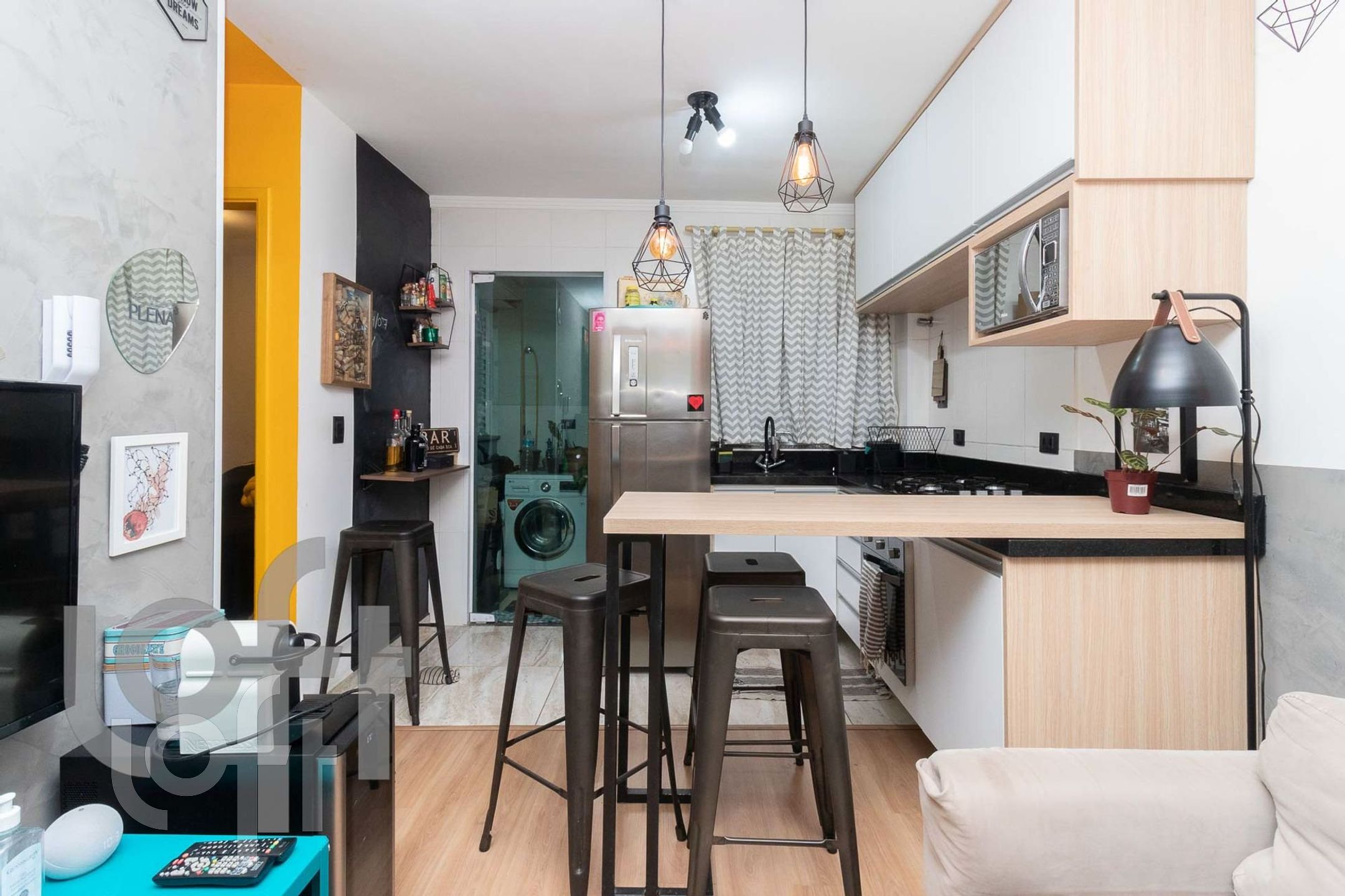 Apartamento à venda com 2 quartos, 40m² - Foto 13