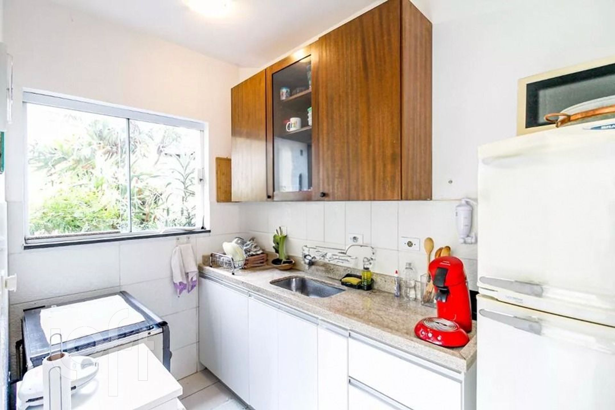 Casa à venda com 3 quartos, 190m² - Foto 14