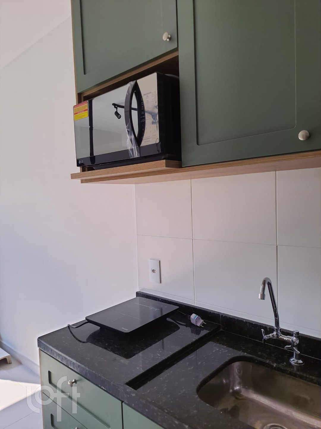 Apartamento à venda com 1 quarto, 24m² - Foto 2