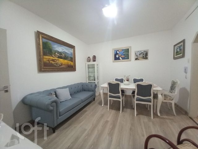 Apartamento com 94m², 2 dormitórios, Petrópolis em Porto Alegre