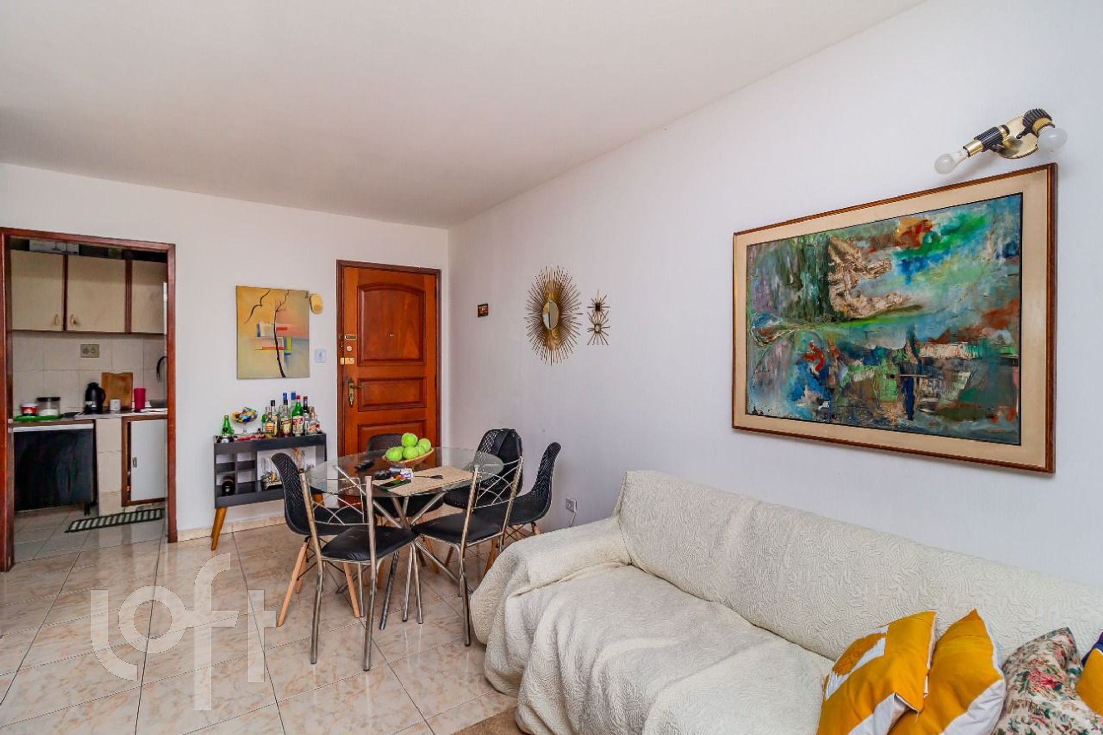 Apartamento à venda com 1 quarto, 45m² - Foto 2