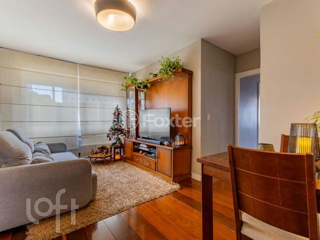 Apartamento com 93m², 3 dormitórios, 1 suíte, 1 vaga, Petrópolis em Porto Alegre