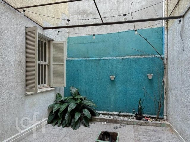 Apartamento com 77m², 2 dormitórios, Bom Fim em Porto Alegre