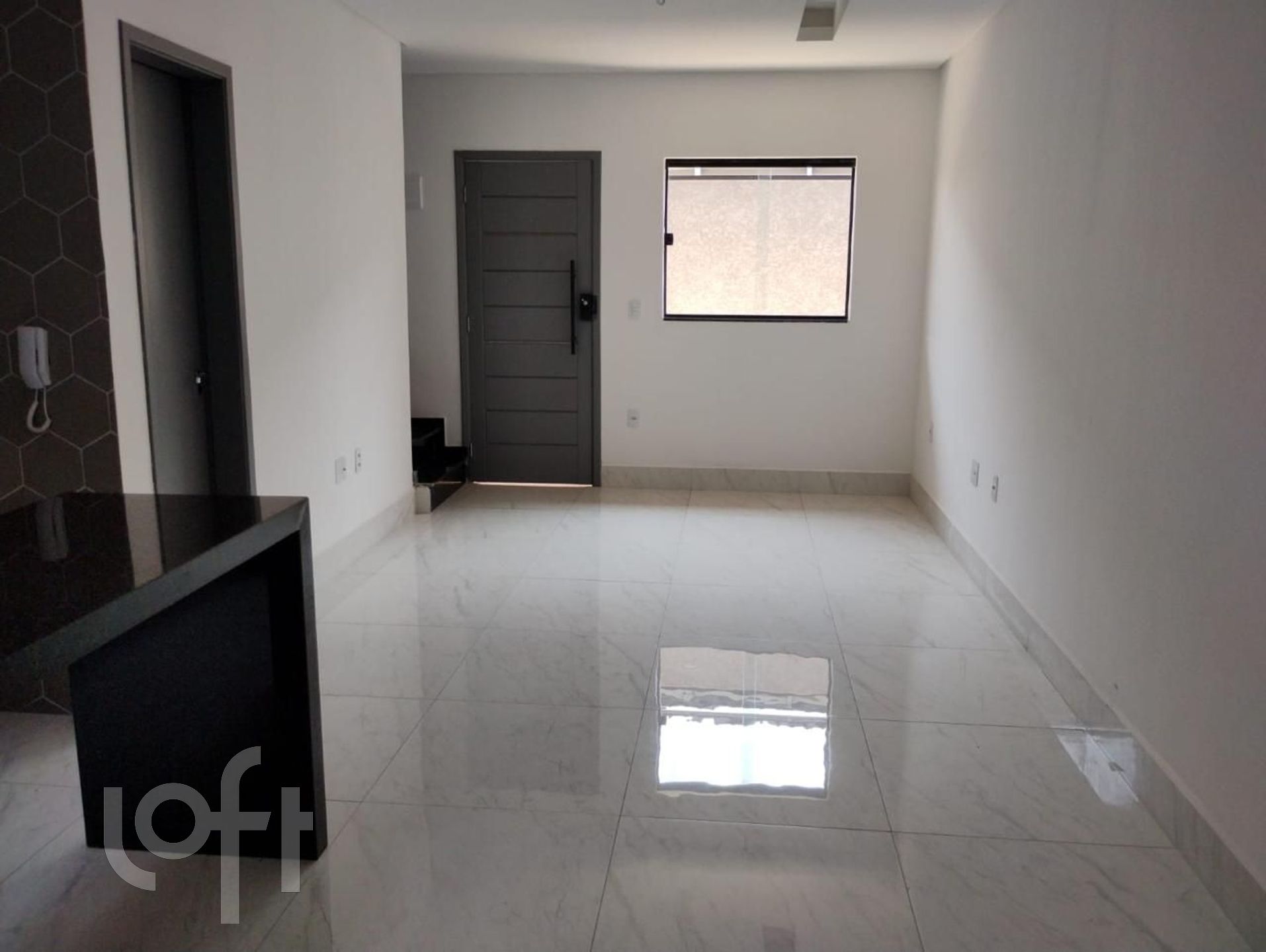 Casa de Condomínio à venda com 2 quartos, 82m² - Foto 2