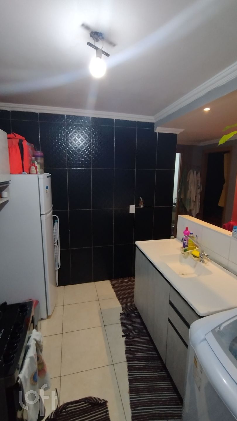 Apartamento à venda com 2 quartos, 40m² - Foto 6