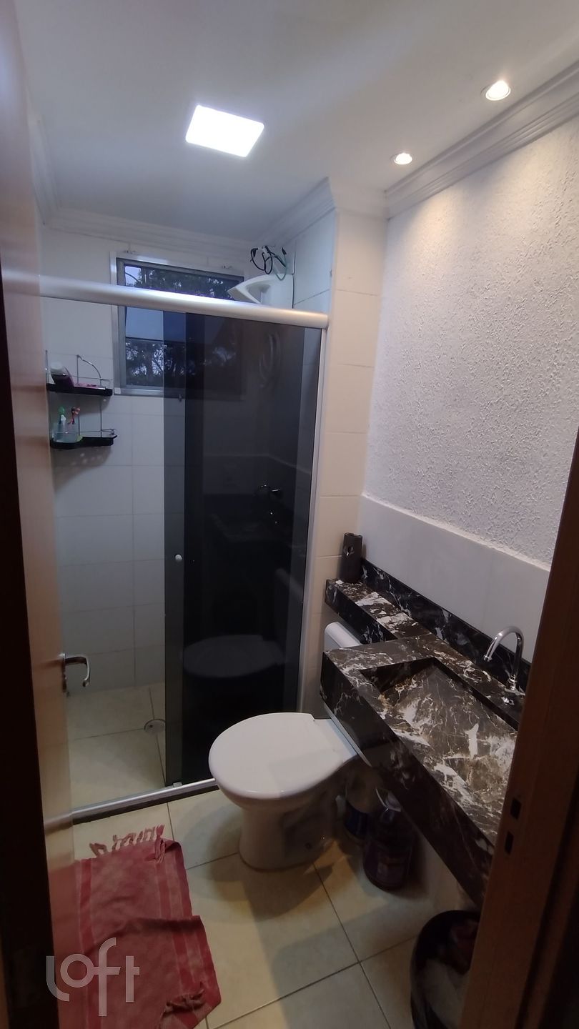 Apartamento à venda com 2 quartos, 40m² - Foto 11