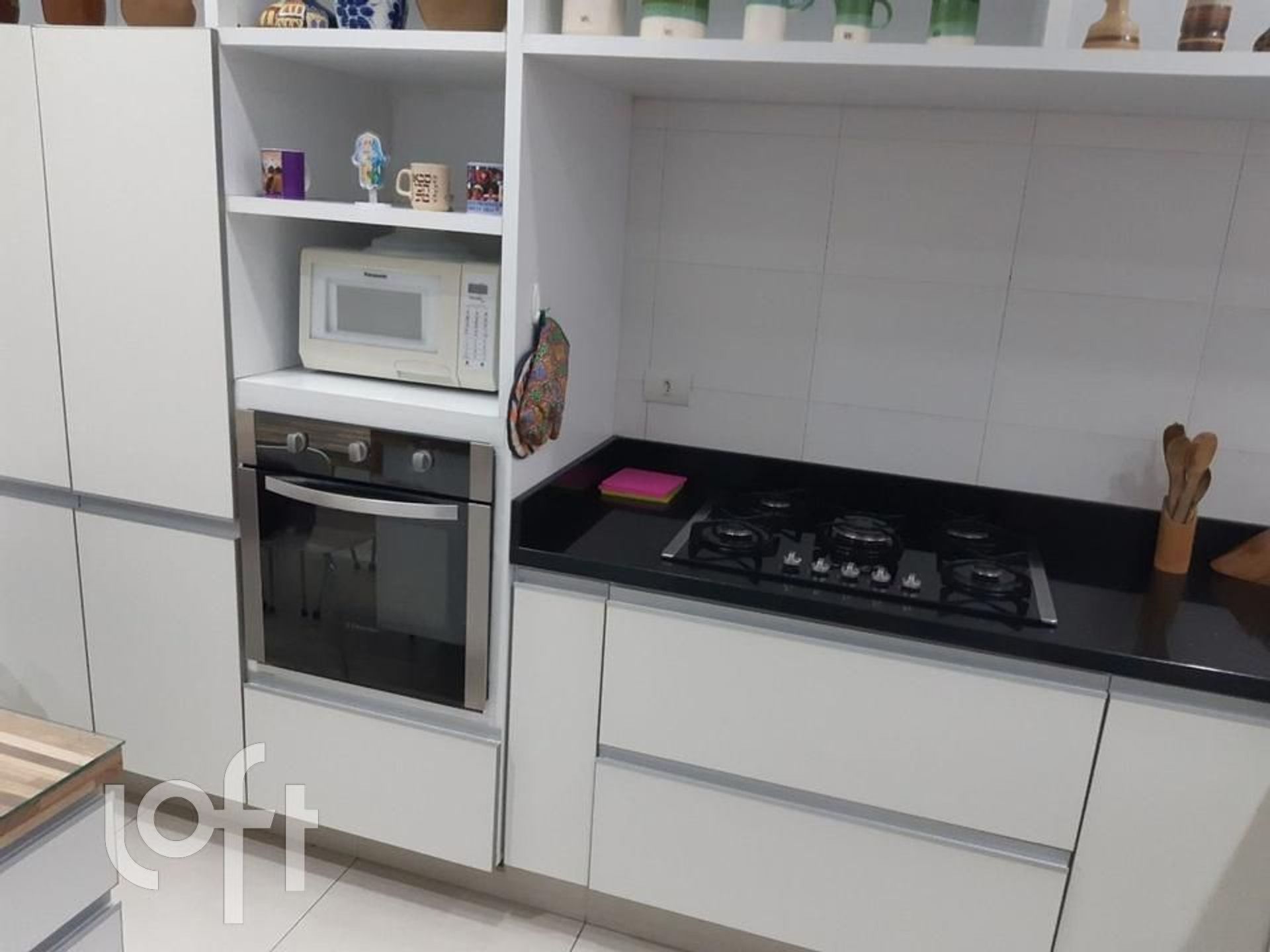 Apartamento à venda com 3 quartos, 150m² - Foto 4