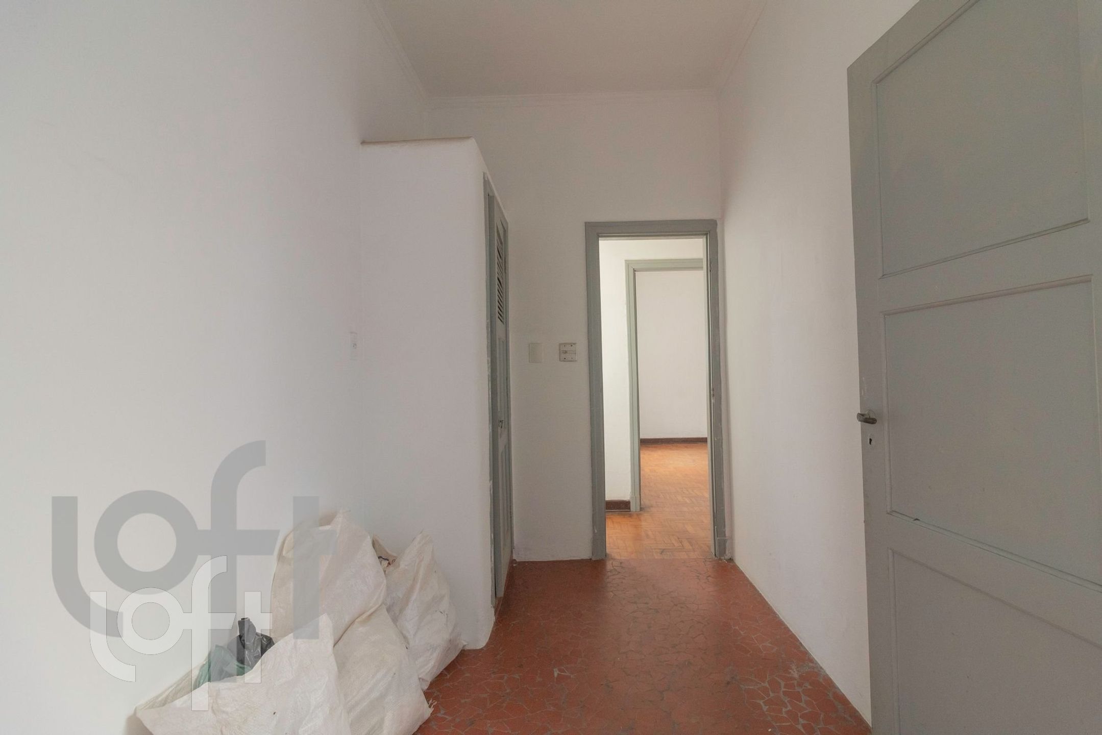 Apartamento à venda com 2 quartos, 117m² - Foto 22