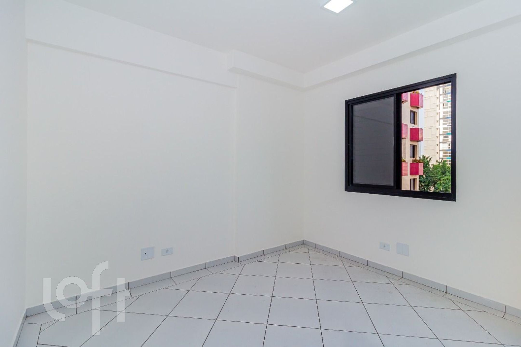 Apartamento à venda com 2 quartos, 65m² - Foto 19