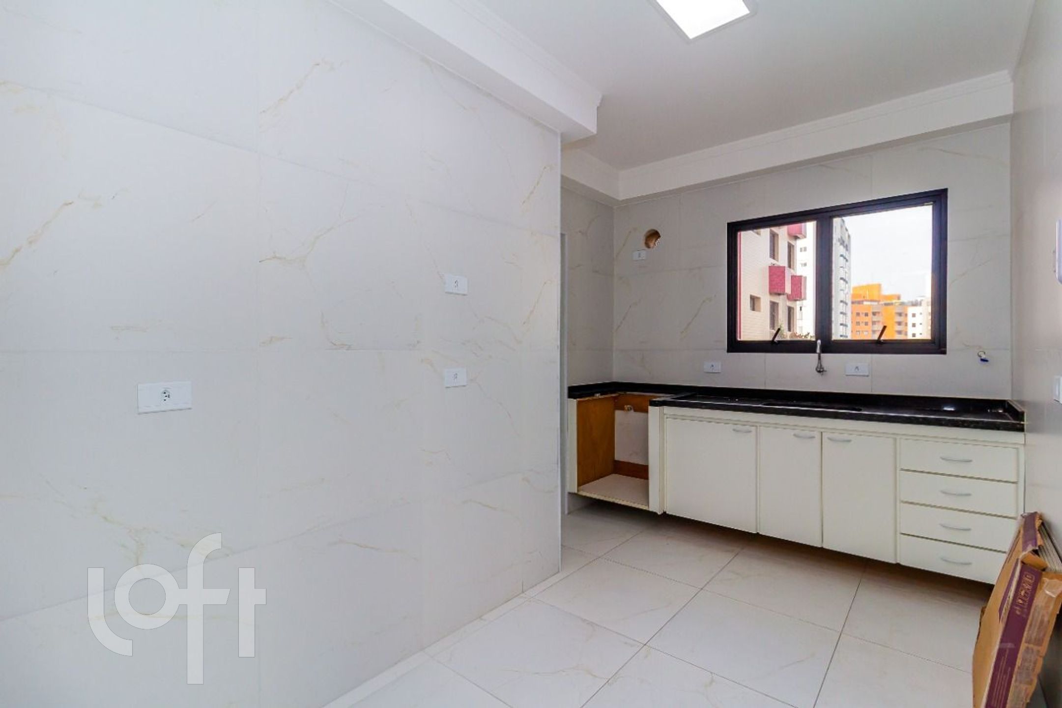 Apartamento à venda com 2 quartos, 65m² - Foto 8