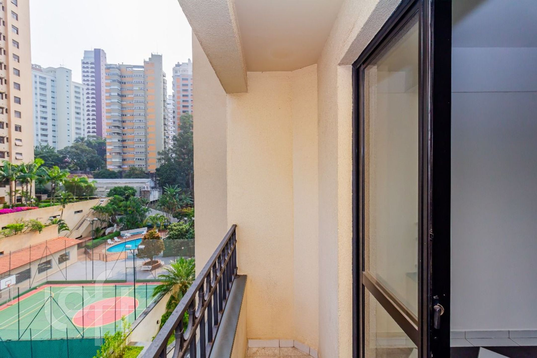 Apartamento à venda com 2 quartos, 65m² - Foto 6