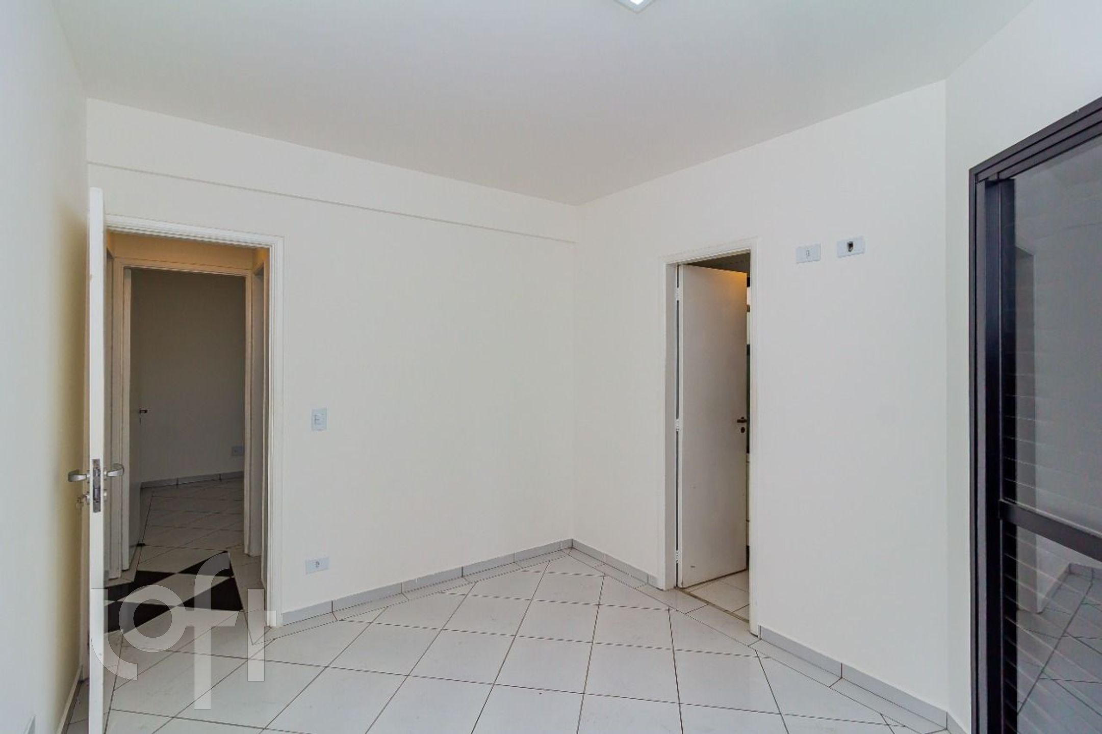 Apartamento à venda com 2 quartos, 65m² - Foto 13