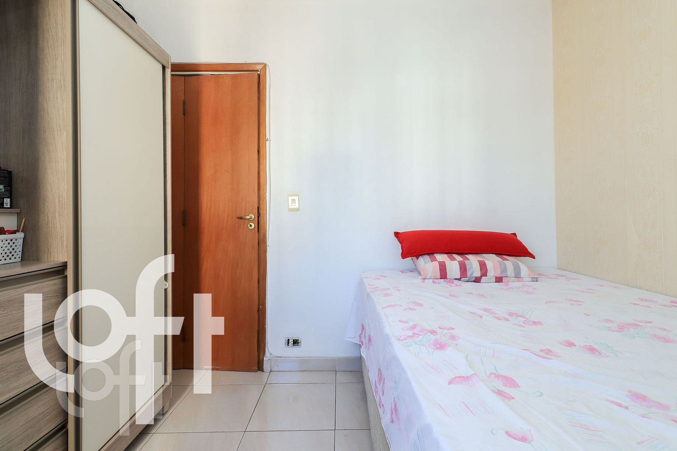 Apartamento à venda com 3 quartos, 80m² - Foto 7