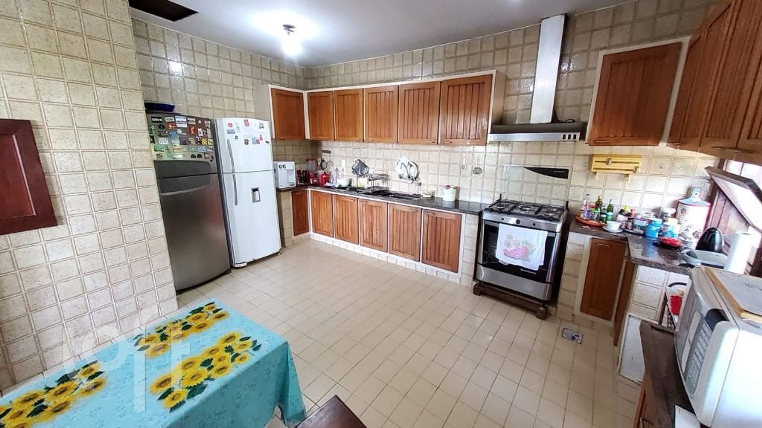 Casa à venda com 3 quartos, 300m² - Foto 10