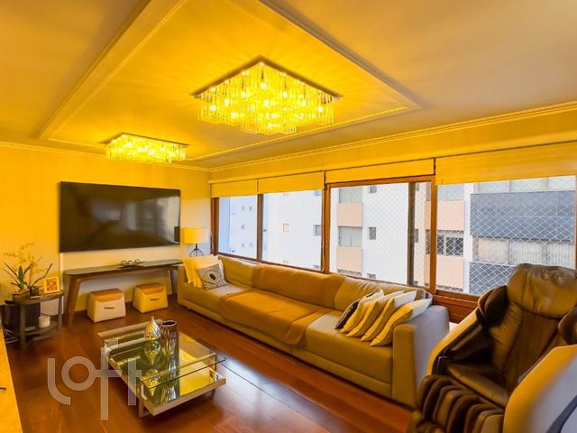 Apartamento com 396m², 3 dormitórios, 1 suíte, 3 vagas, Moinhos de Vento em Porto Alegre