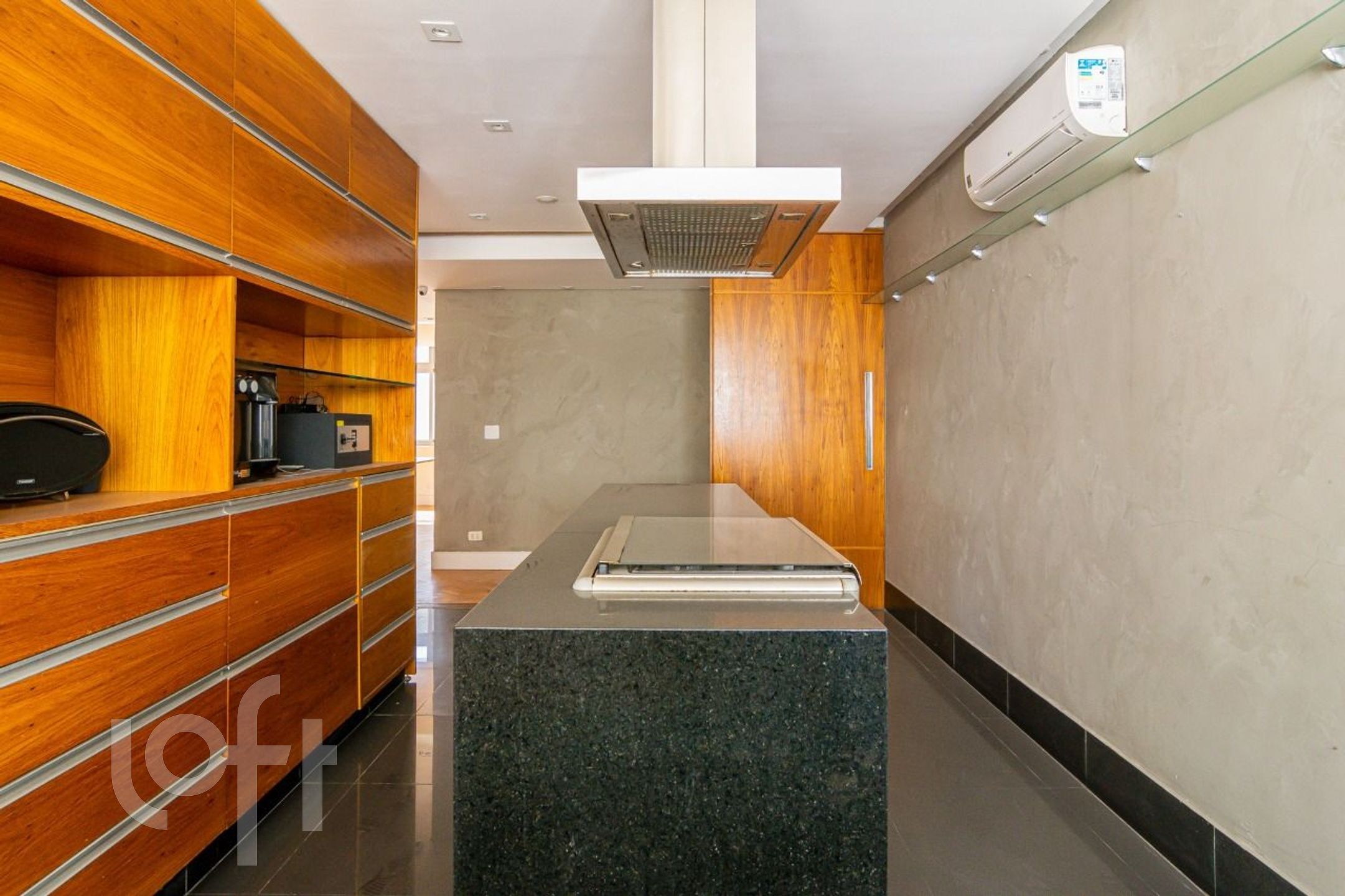 Apartamento à venda com 3 quartos, 260m² - Foto 16