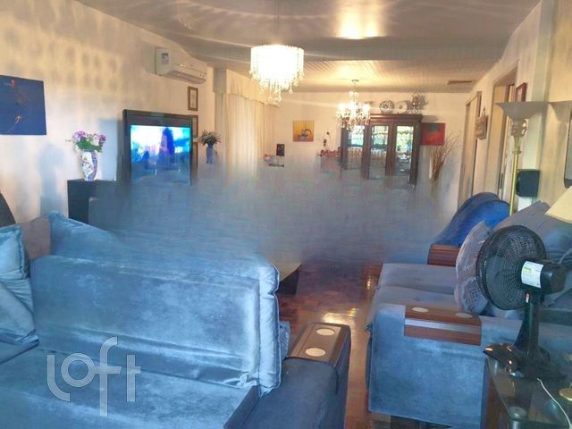 Apartamento com 193m², 3 dormitórios, 1 suíte, 2 vagas, Independência em Porto Alegre