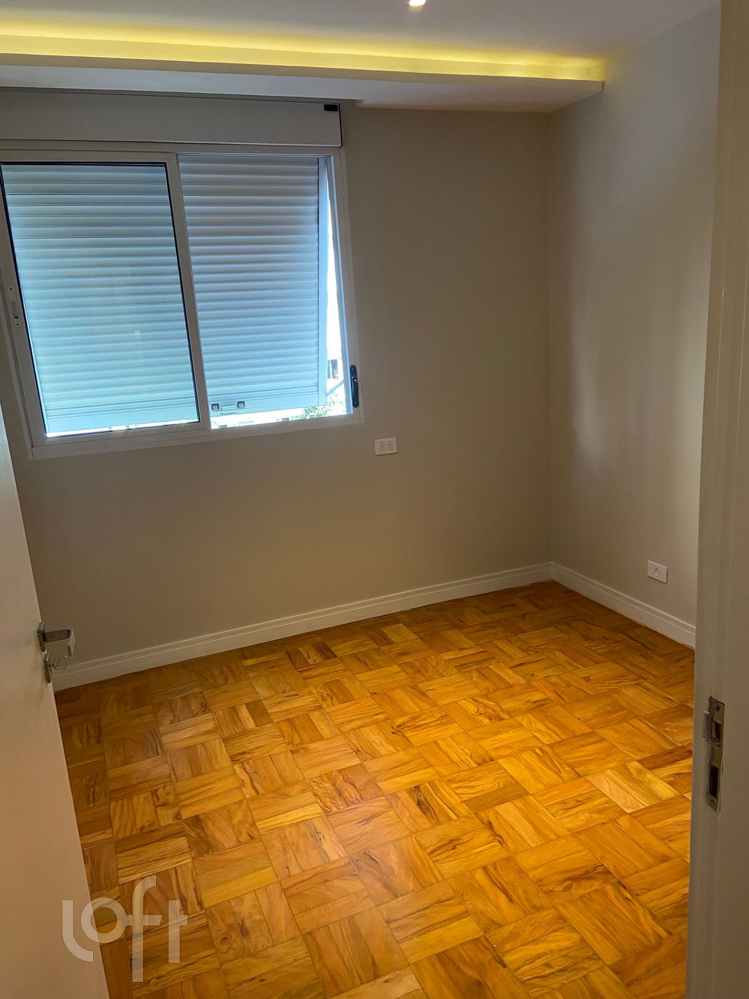 Apartamento à venda com 2 quartos, 69m² - Foto 9