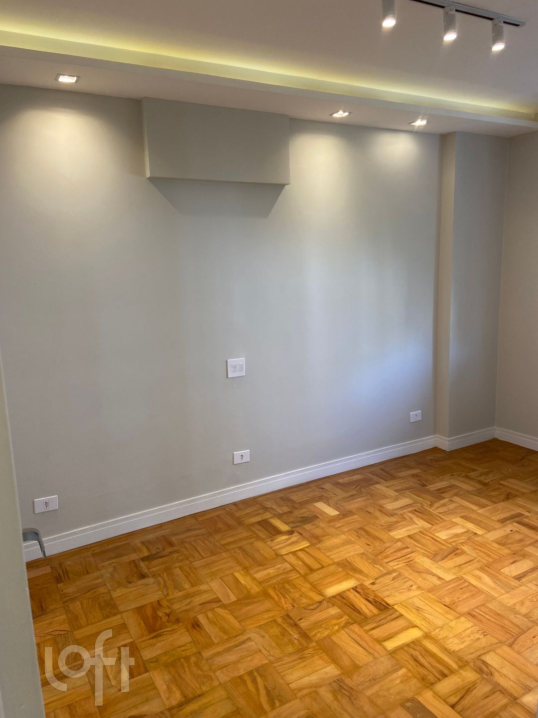 Apartamento à venda com 2 quartos, 69m² - Foto 11