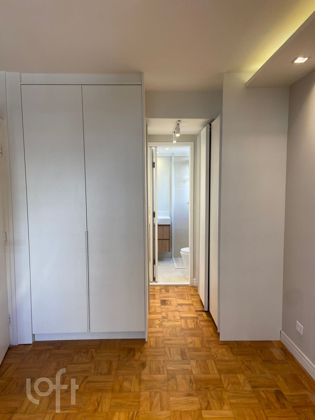 Apartamento à venda com 2 quartos, 69m² - Foto 13