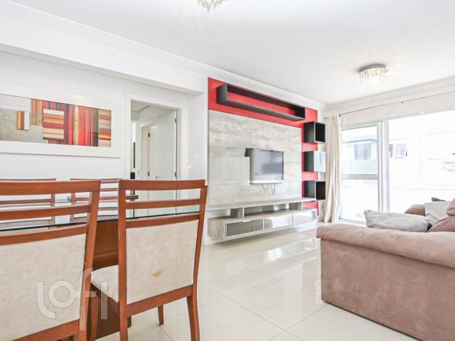 Apartamento com 97m², 3 dormitórios, 1 suíte, 2 vagas, Bom Fim em Porto Alegre