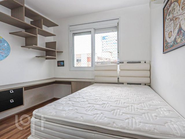 Apartamento com 97m², 3 dormitórios, 1 suíte, 2 vagas, Bom Fim em Porto Alegre