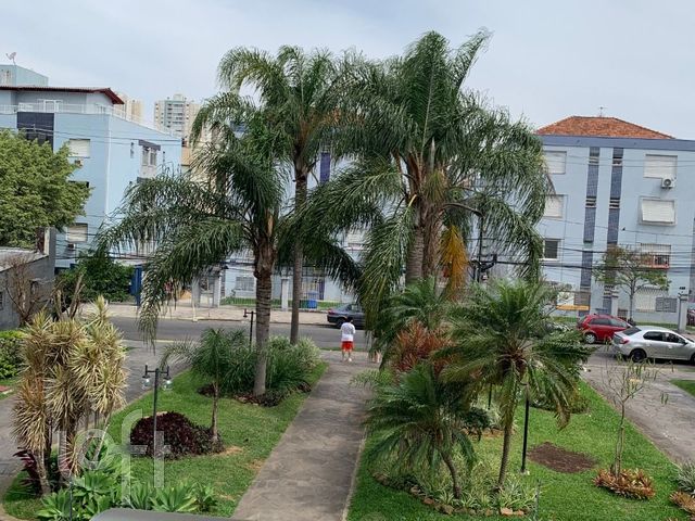 Apartamento com 70m², 2 dormitórios, 1 vaga, Vila Ipiranga em Porto Alegre