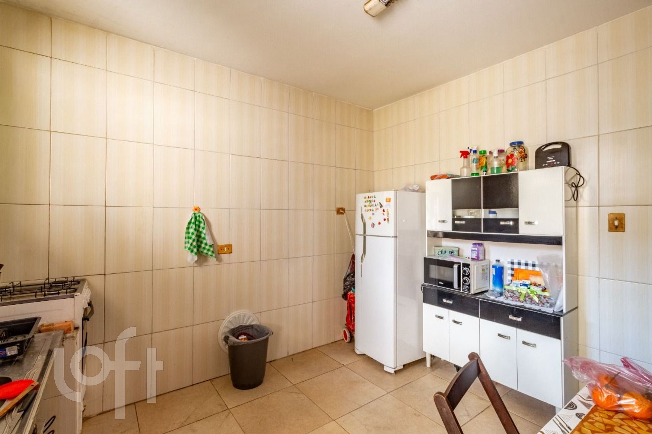 Apartamento à venda com 1 quarto, 28m² - Foto 11