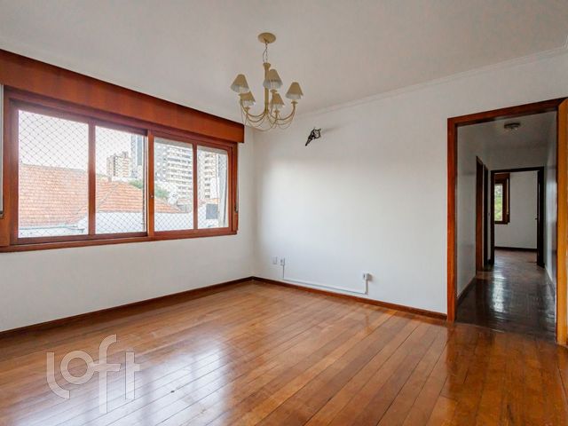 Apartamento com 74m², 2 dormitórios, 1 vaga, Auxiliadora em Porto Alegre