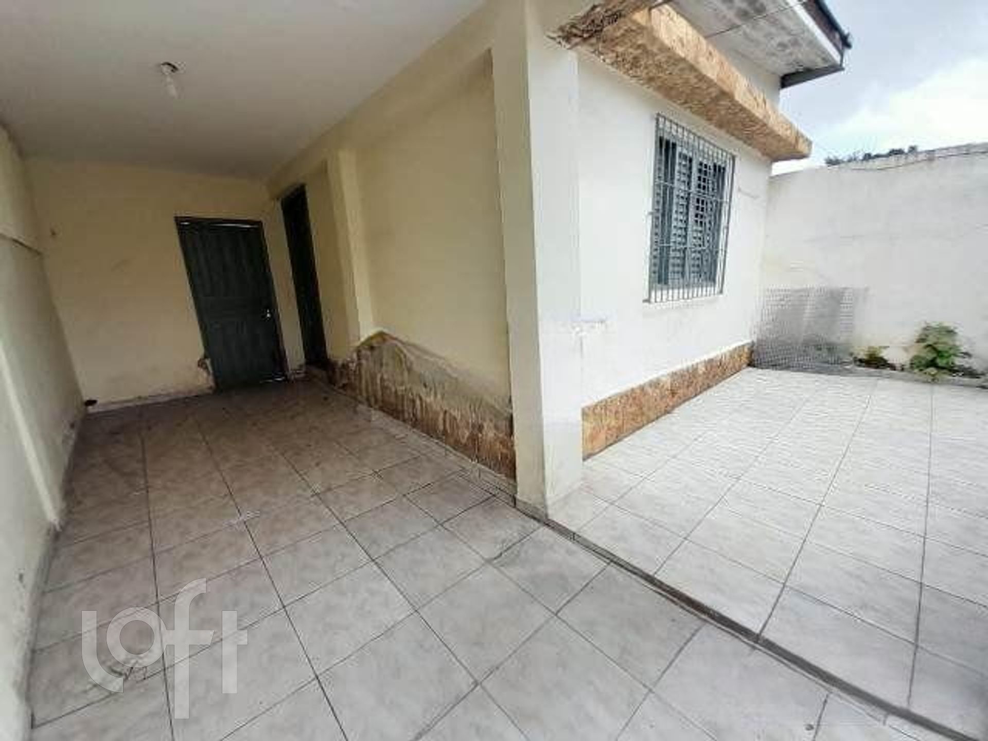 Casa à venda com 4 quartos, 280m² - Foto 2