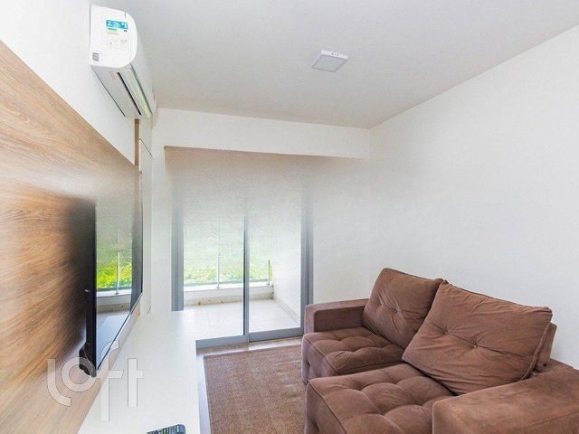 Apartamento com 48m², 1 dormitório, 1 vaga, Petrópolis em Porto Alegre