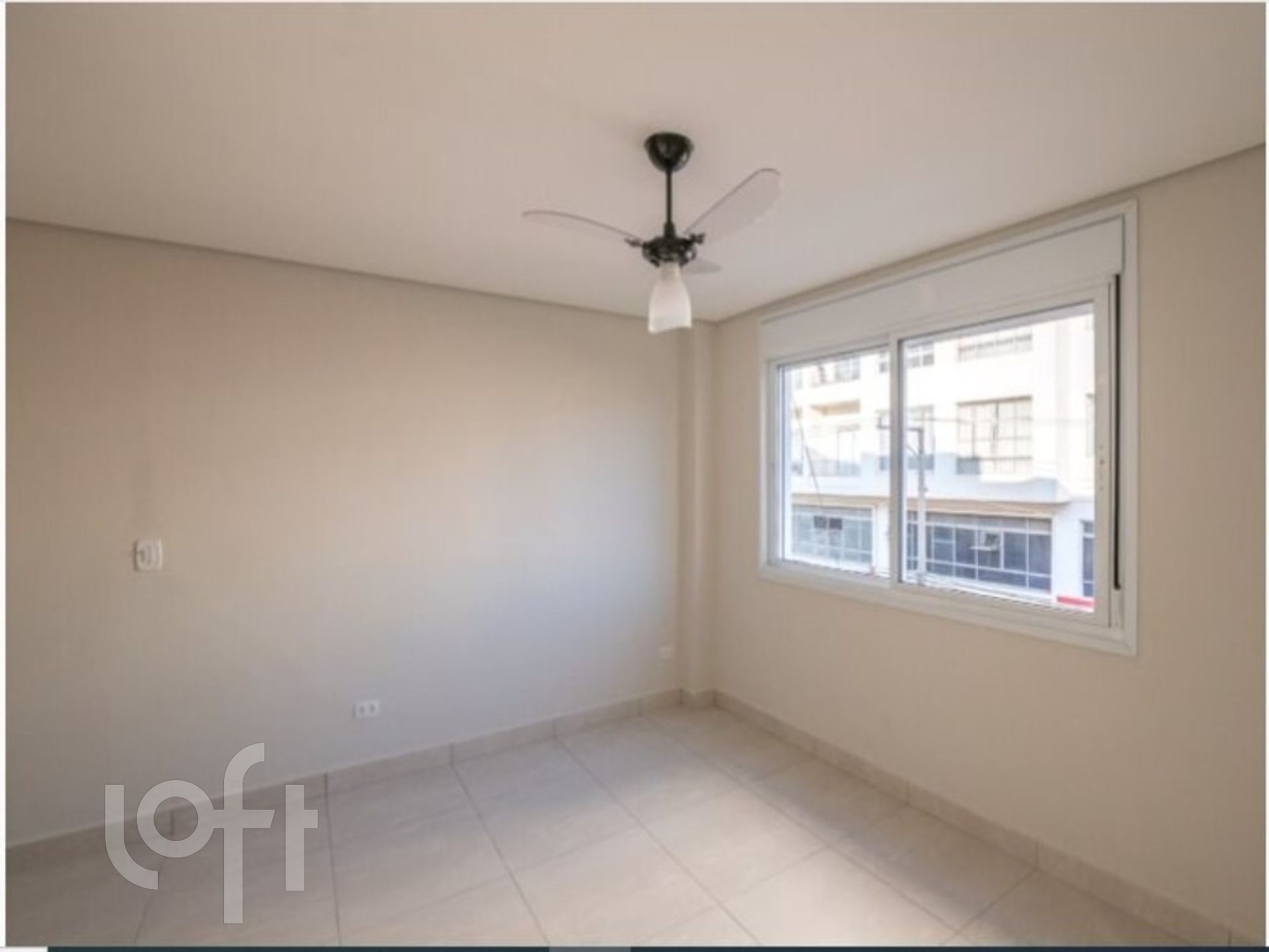 Apartamento à venda com 1 quarto, 198m² - Foto 15