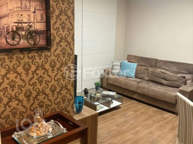 Apartamento com 63m², 2 dormitórios, 1 vaga, Auxiliadora em Porto Alegre