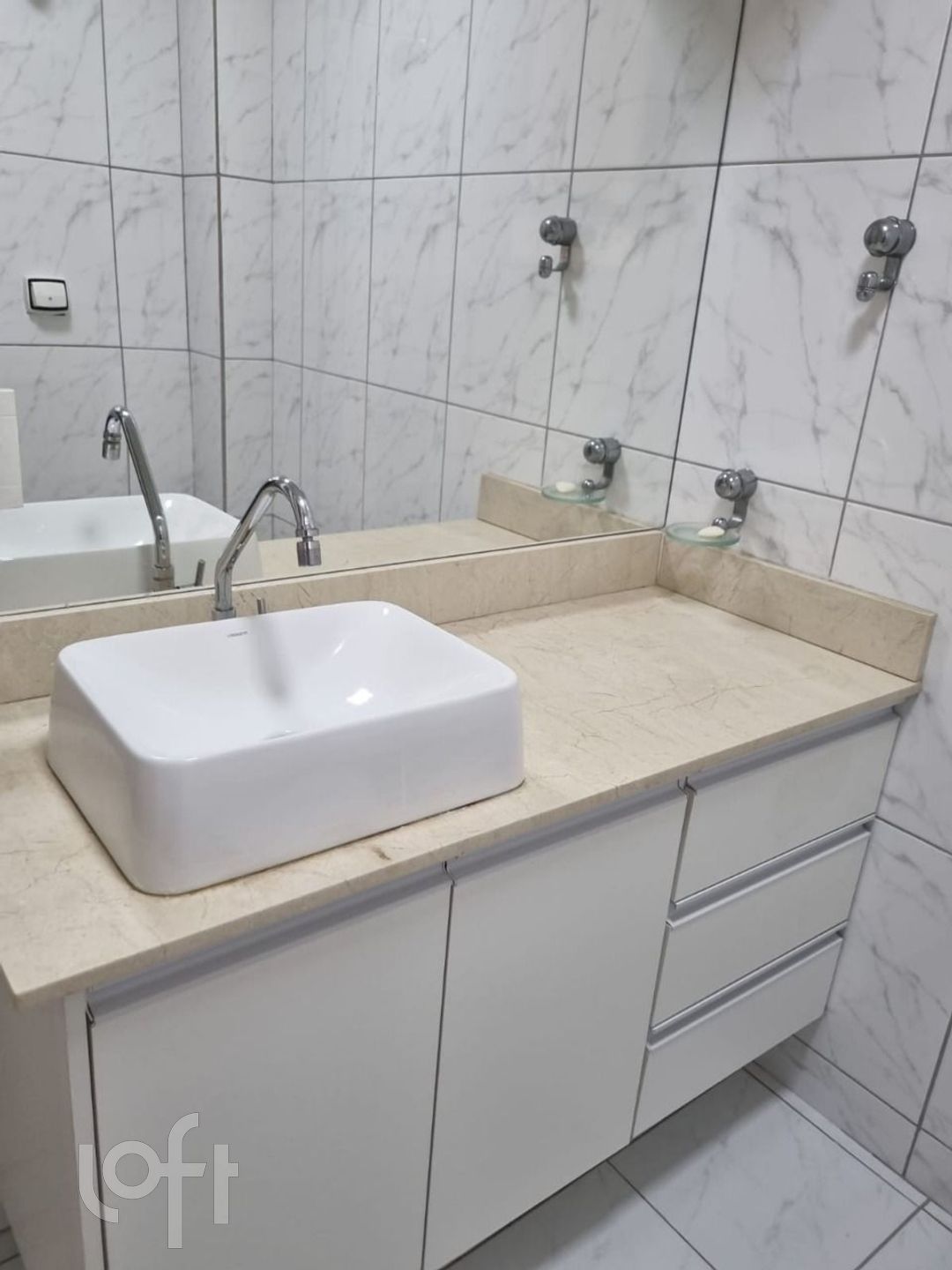 Apartamento à venda com 1 quarto, 54m² - Foto 13