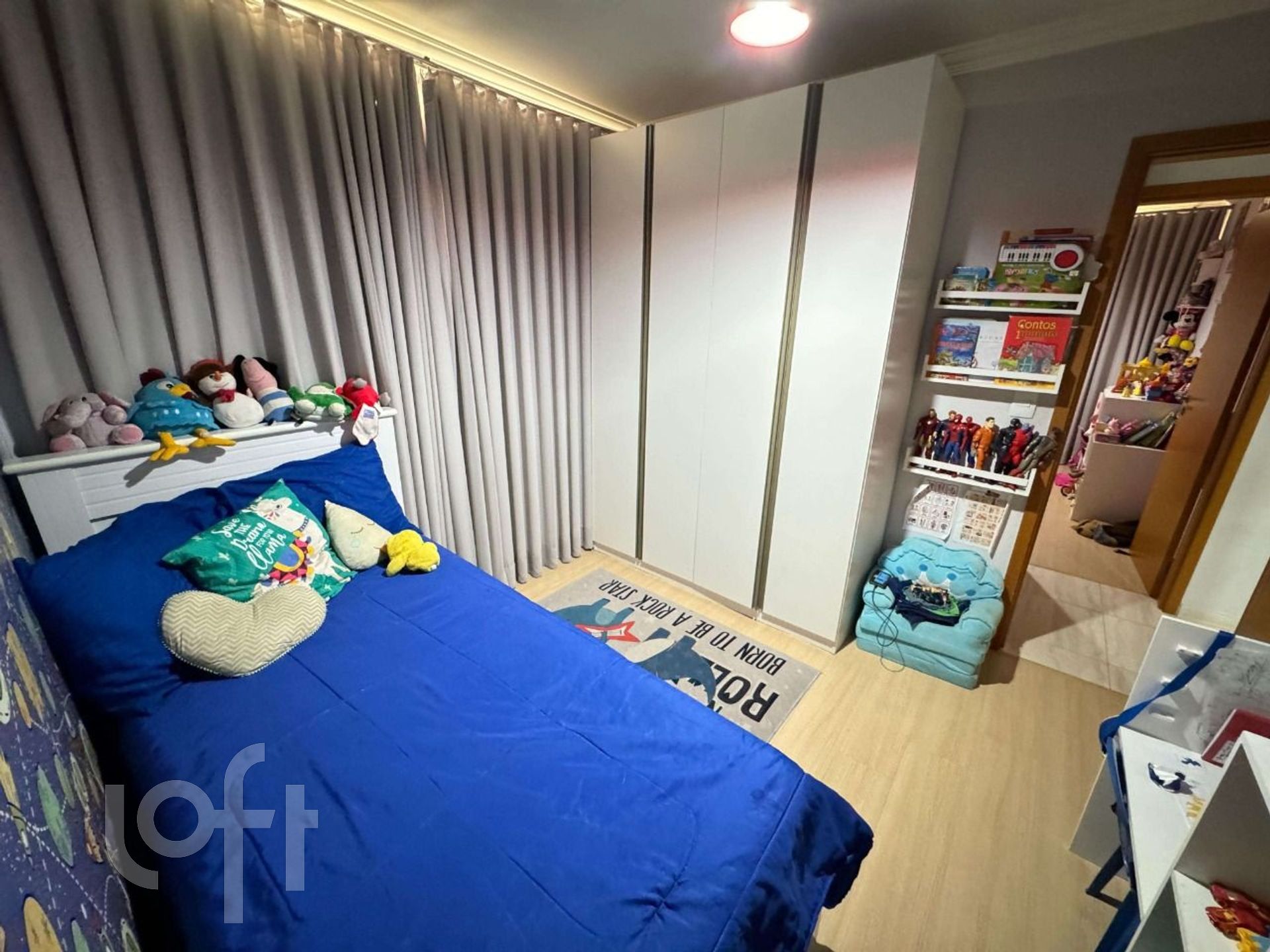 Apartamento à venda com 4 quartos, 150m² - Foto 18