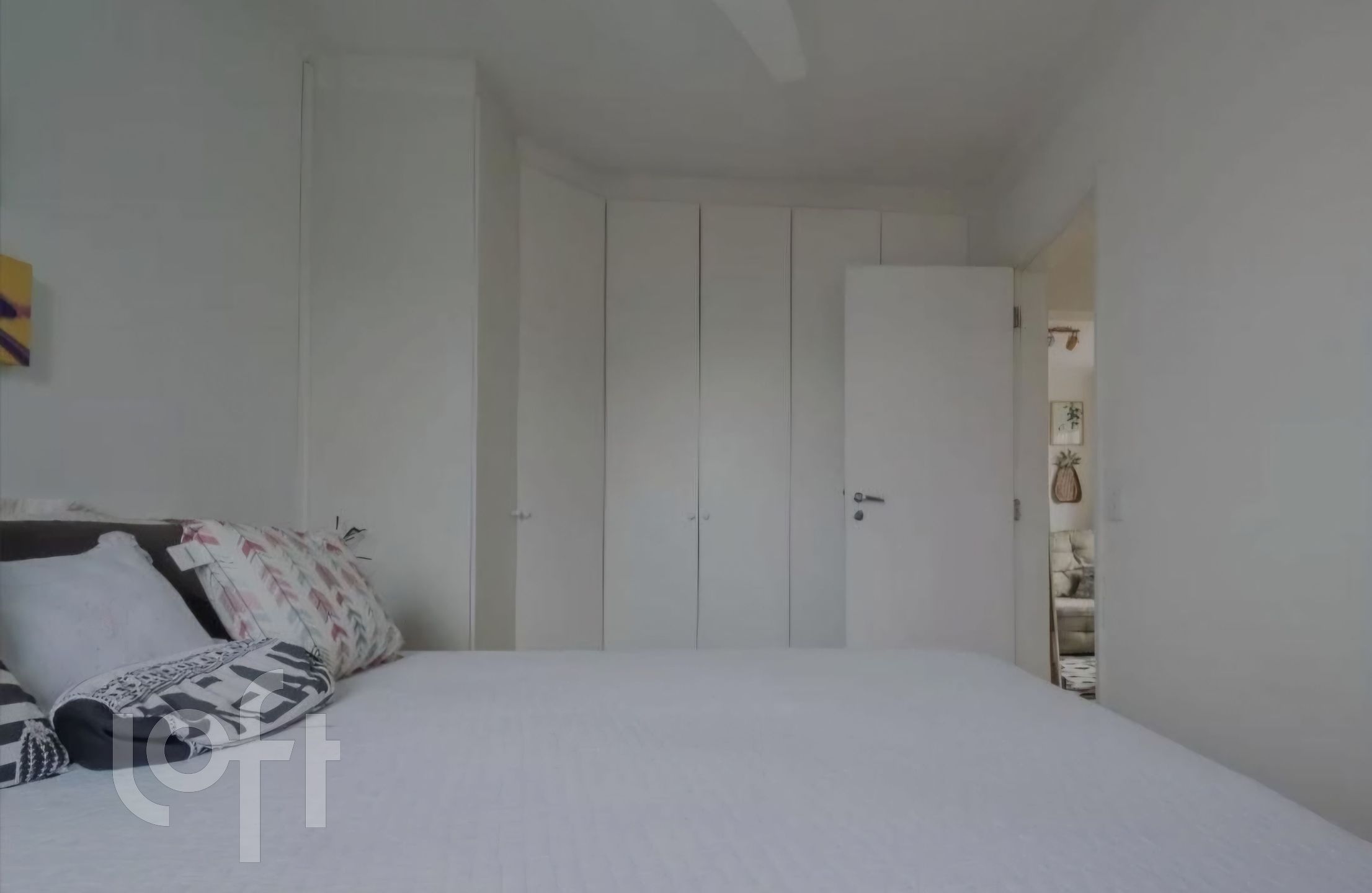 Apartamento à venda com 2 quartos, 75m² - Foto 8