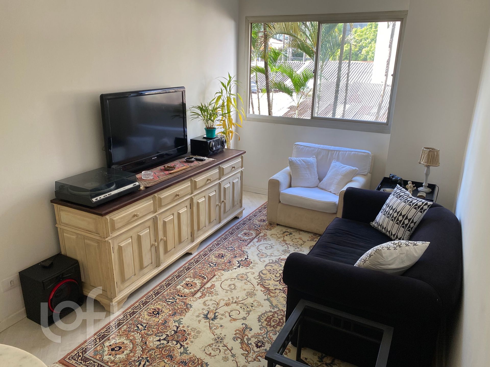 Apartamento à venda com 1 quarto, 45m² - Foto 1