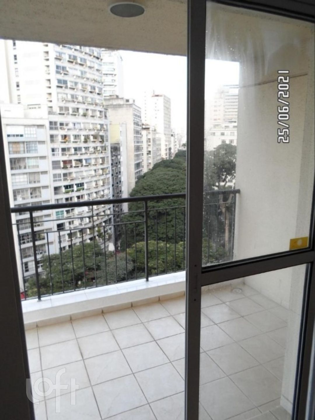 Apartamento à venda com 1 quarto, 67m² - Foto 4