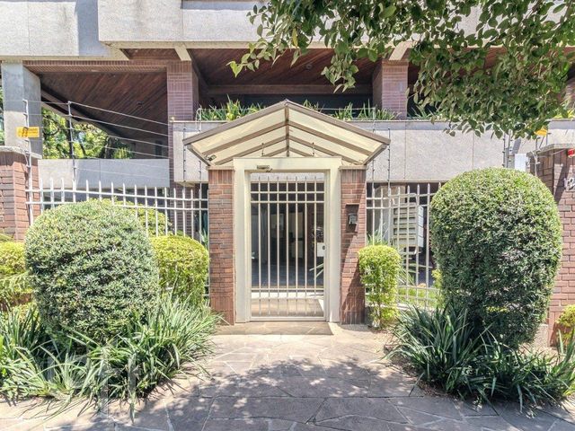 Apartamento com 125m², 3 dormitórios, 1 suíte, 1 vaga, Moinhos de Vento em Porto Alegre