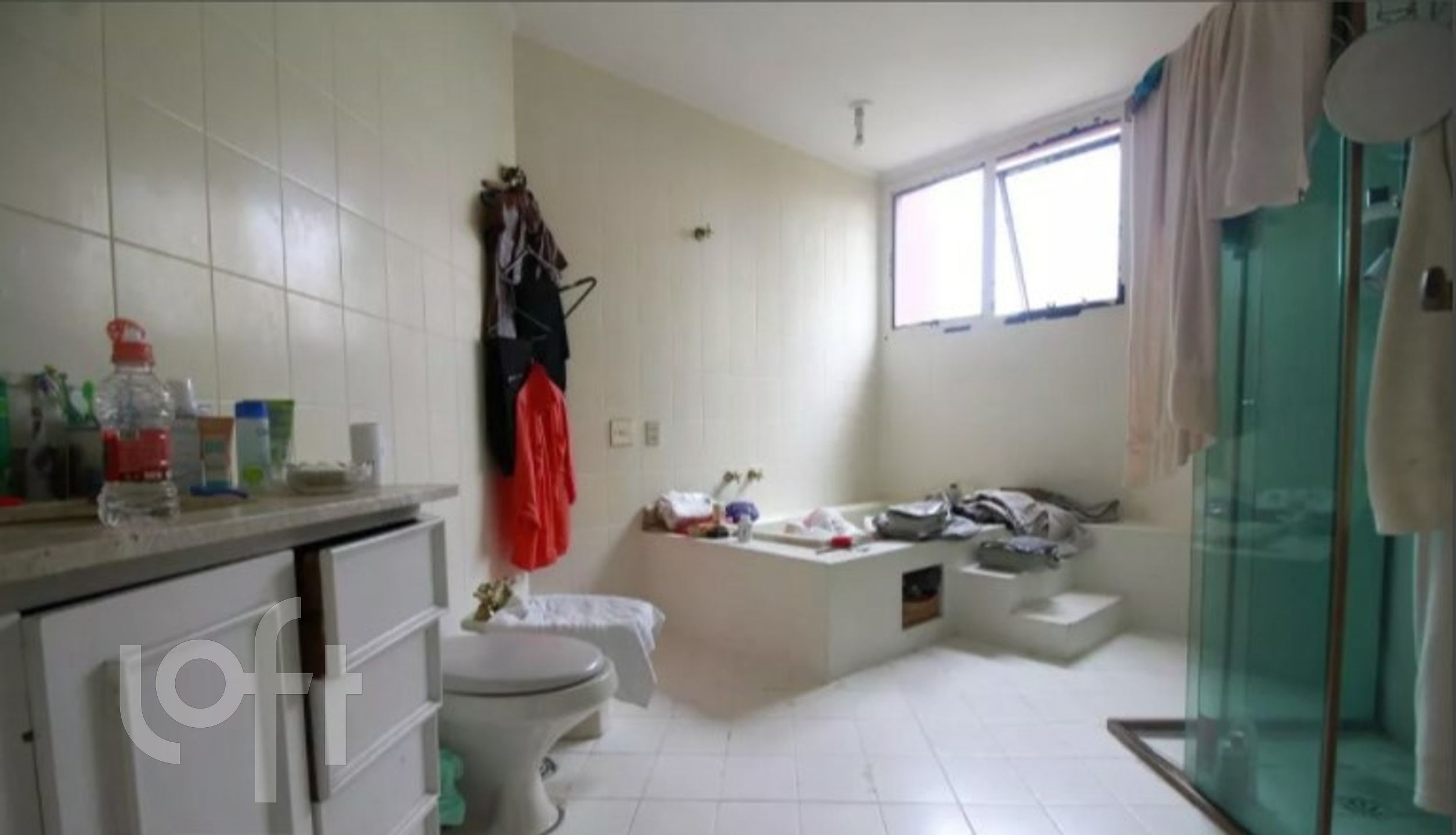 Apartamento à venda com 3 quartos, 260m² - Foto 4