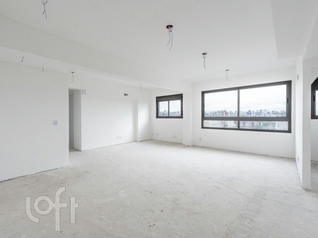 Apartamento com 82m², 2 dormitórios, 1 suíte, 2 vagas, Vila Ipiranga em Porto Alegre