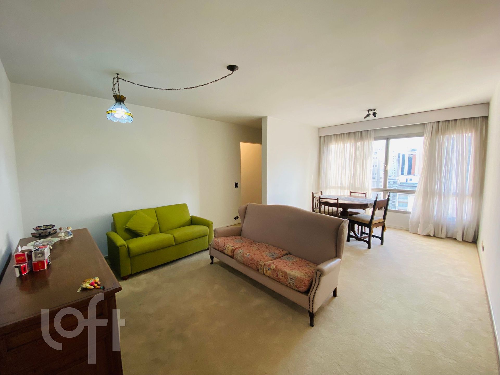 Apartamento à venda com 2 quartos, 84m² - Foto 1