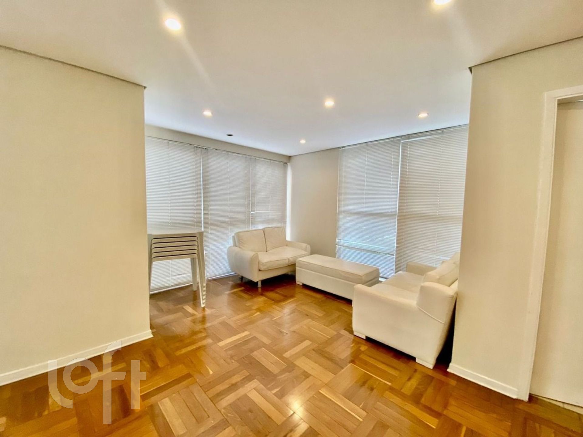 Apartamento à venda com 2 quartos, 84m² - Foto 20